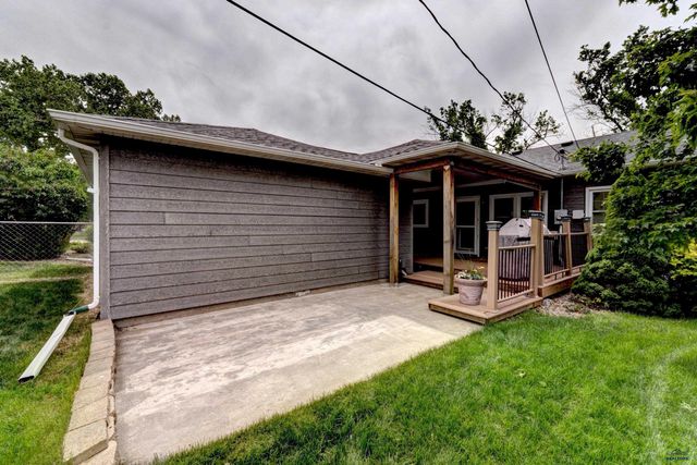 304 ST CHARLES, Rapid City, SD 57701