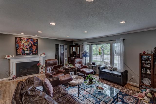304 ST CHARLES, Rapid City, SD 57701
