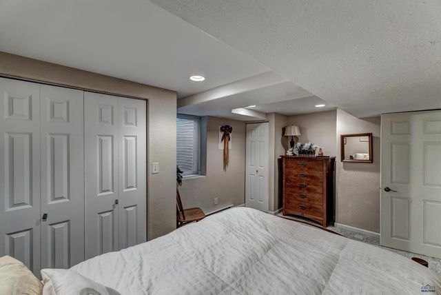 304 ST CHARLES, Rapid City, SD 57701