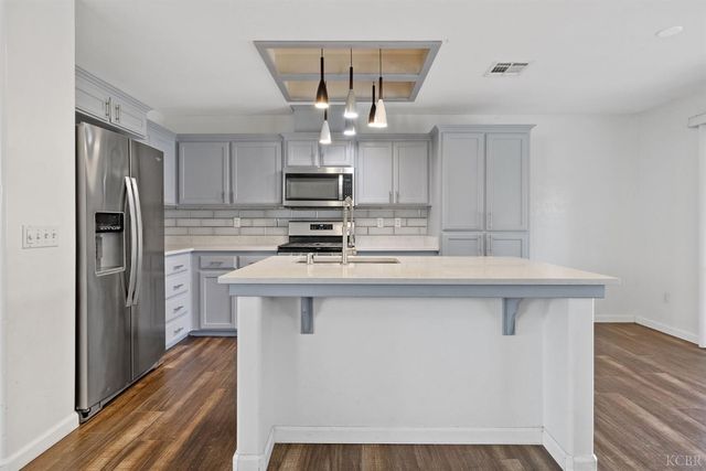 1356 Castoro Way, Hanford, CA 93230