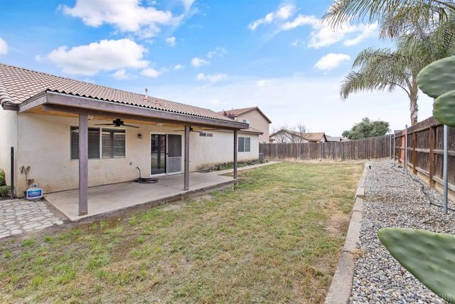 1356 Castoro Way, Hanford, CA 93230