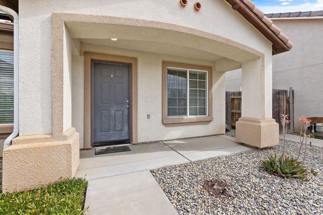 1356 Castoro Way, Hanford, CA 93230