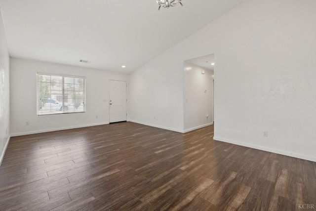 1356 Castoro Way, Hanford, CA 93230