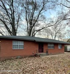 3411 Meadow Lane, Jackson, MS 39212