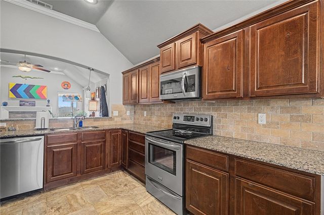 3527 Weir Road, Fayetteville, AR 72704