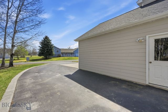 83 Poplar Drive, Bozeman, MT 59718