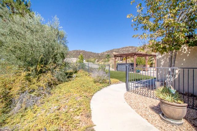 36284 Poplar, Yucaipa, CA 92399