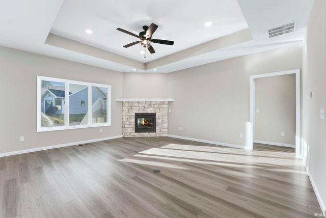 1027 Midnight Chase Grove, Fort Wayne, IN 46845