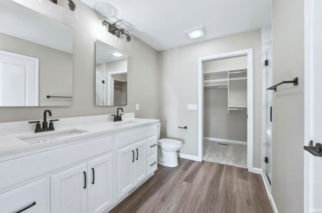 1027 Midnight Chase Grove, Fort Wayne, IN 46845