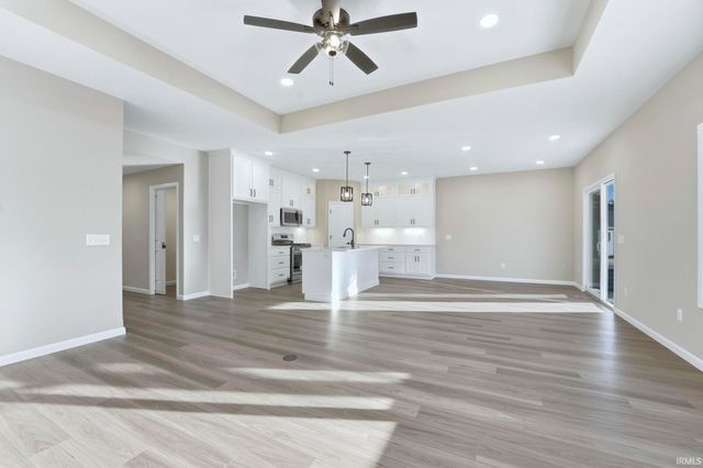 1027 Midnight Chase Grove, Fort Wayne, IN 46845