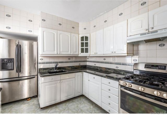 9317 123rd Street, Richmond Hill, NY 11419