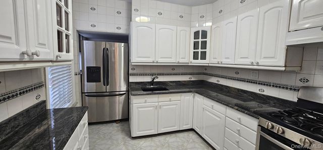 9317 123rd Street, Richmond Hill, NY 11419