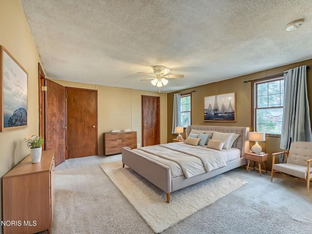 2713 Goddard Road, Toledo, OH 43606