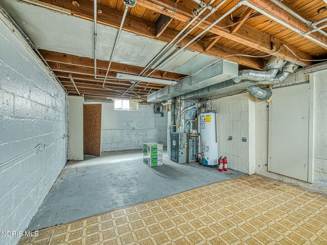 2713 Goddard Road, Toledo, OH 43606