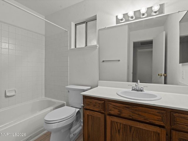 2714 Perro Court, Reno, NV 89502