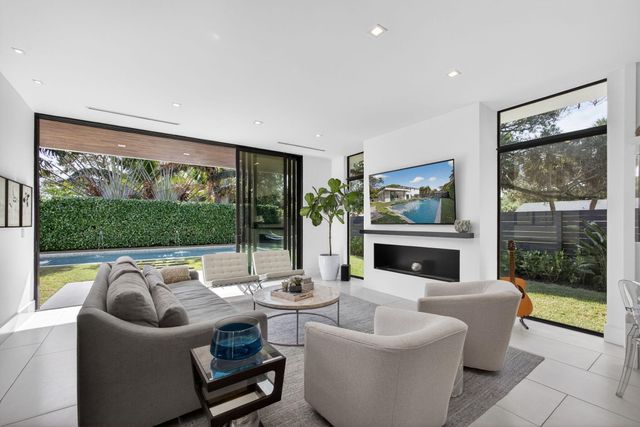 13071 Flamingo Terrace, Palm Beach Gardens, FL 33410