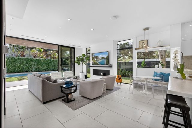 13071 Flamingo Terrace, Palm Beach Gardens, FL 33410