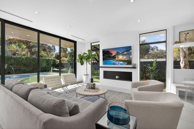 13071 Flamingo Terrace, Palm Beach Gardens, FL 33410