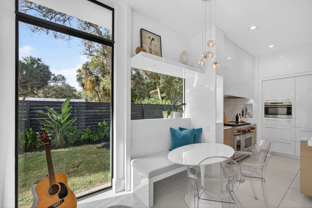 13071 Flamingo Terrace, Palm Beach Gardens, FL 33410