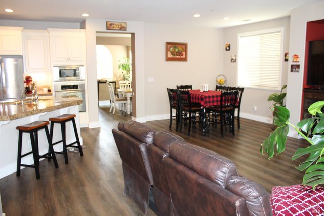 150 Hearthstone Dr, American Canyon, CA 94503