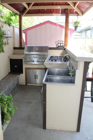 150 Hearthstone Dr, American Canyon, CA 94503