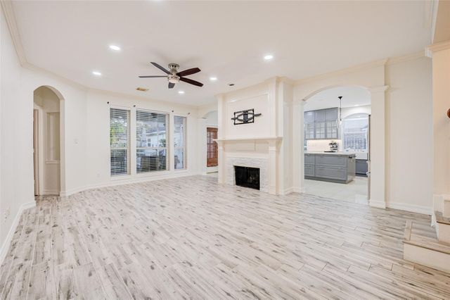 2027 Westshore Drive, Missouri City, TX 77459
