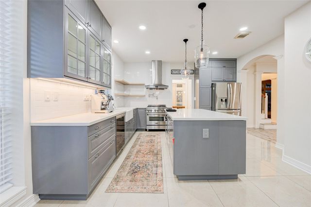 2027 Westshore Drive, Missouri City, TX 77459