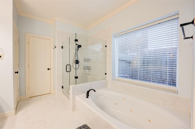 2027 Westshore Drive, Missouri City, TX 77459