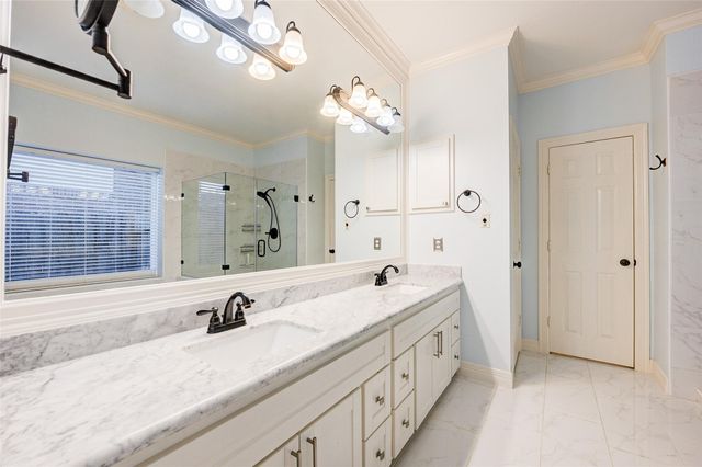 2027 Westshore Drive, Missouri City, TX 77459