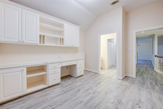 2027 Westshore Drive, Missouri City, TX 77459