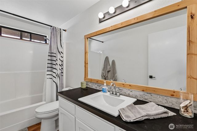 2648 San Juan Street, Coupeville, WA 98239