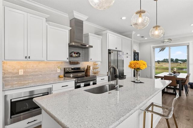 12122 GRAND OAK LANE, Oxford, FL 34484