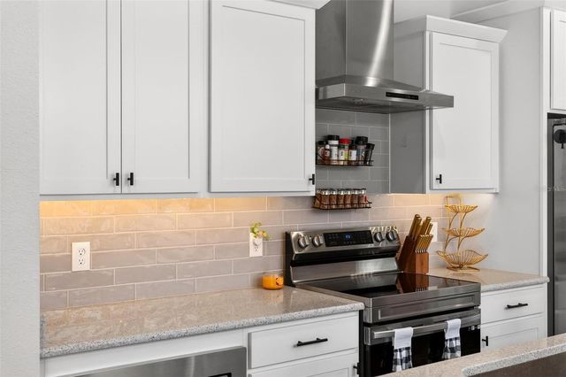 12122 GRAND OAK LANE, Oxford, FL 34484