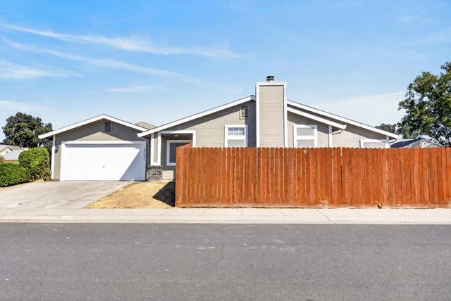 505 Harling Ct, Rio Linda, CA 95673