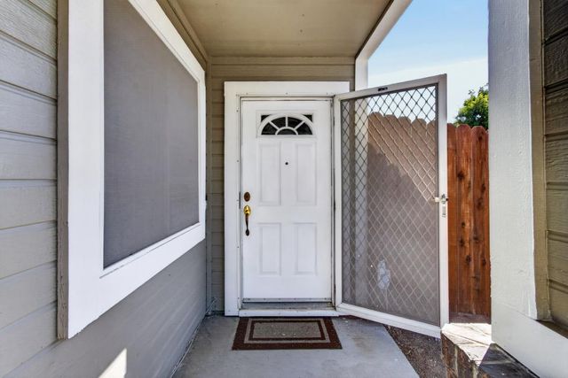 505 Harling Ct, Rio Linda, CA 95673