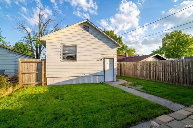 2621 Dodge Avenue, Fort Wayne, IN 46805