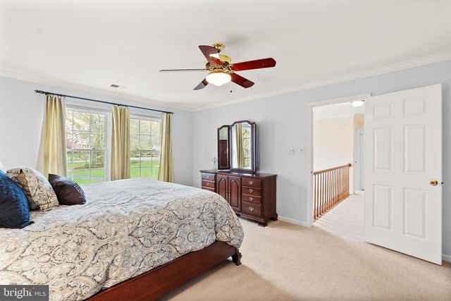 4928 NOVAK LN, Fairfax, VA 22030