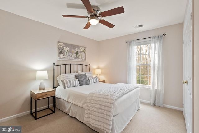 4928 NOVAK LN, Fairfax, VA 22030