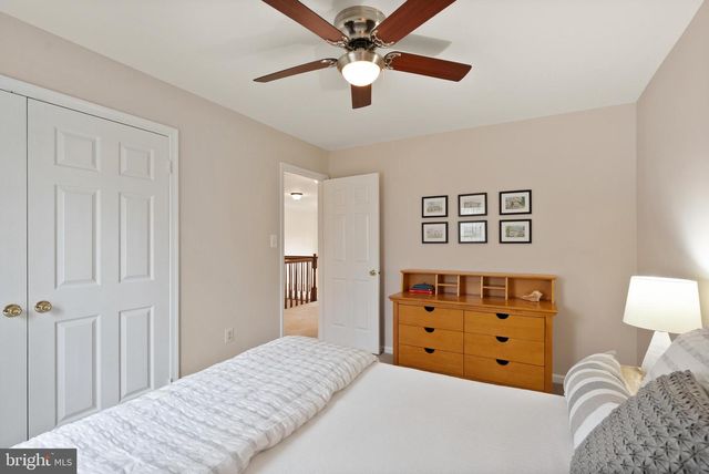 4928 NOVAK LN, Fairfax, VA 22030