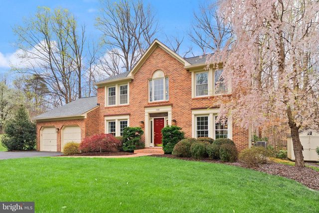 4928 NOVAK LN, Fairfax, VA 22030