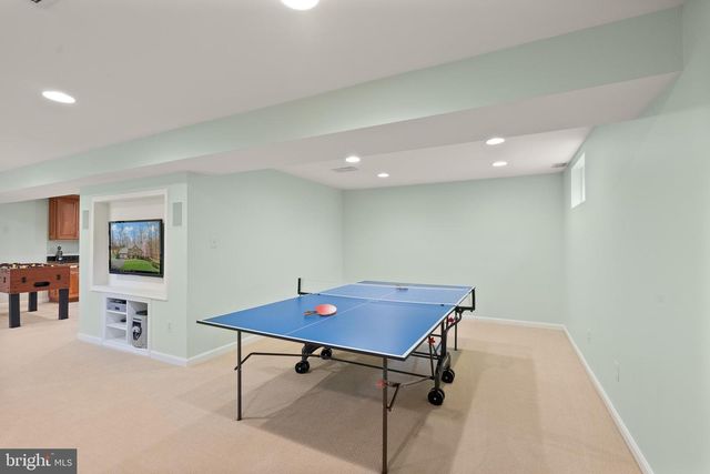 4928 NOVAK LN, Fairfax, VA 22030