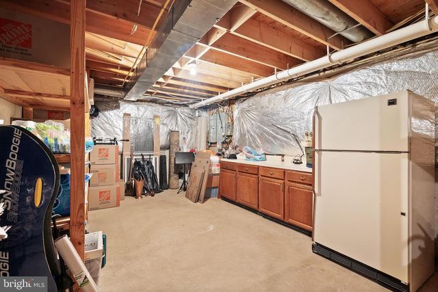 4928 NOVAK LN, Fairfax, VA 22030
