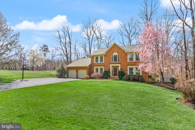4928 NOVAK LN, Fairfax, VA 22030