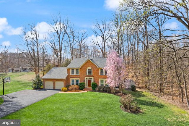 4928 NOVAK LN, Fairfax, VA 22030