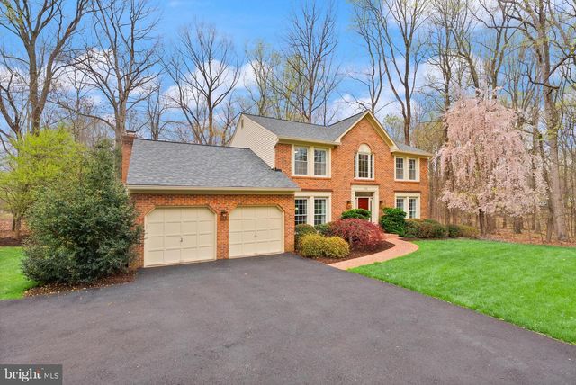 4928 NOVAK LN, Fairfax, VA 22030