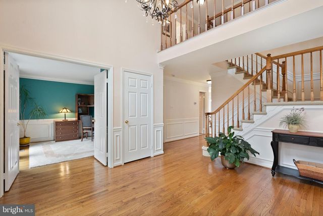 4928 NOVAK LN, Fairfax, VA 22030
