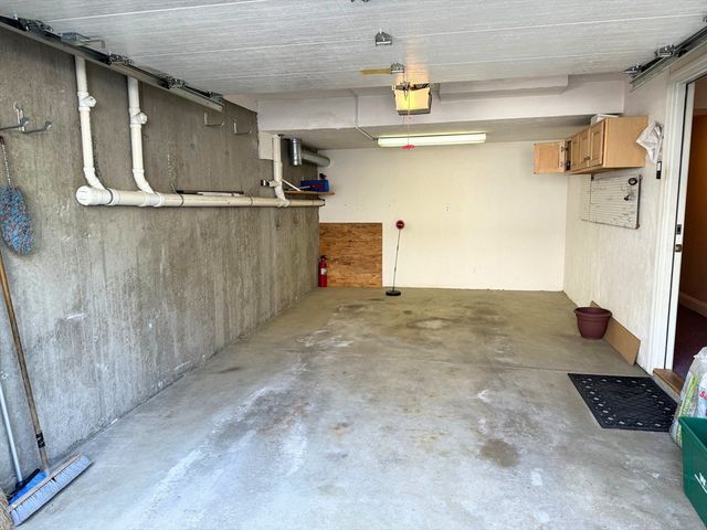 38 Tarbell St 6A, Pepperell, MA 01463