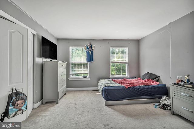603 S 12TH ST, Sellersville, PA 18960