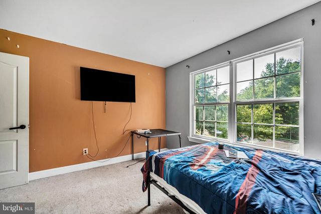 603 S 12TH ST, Sellersville, PA 18960
