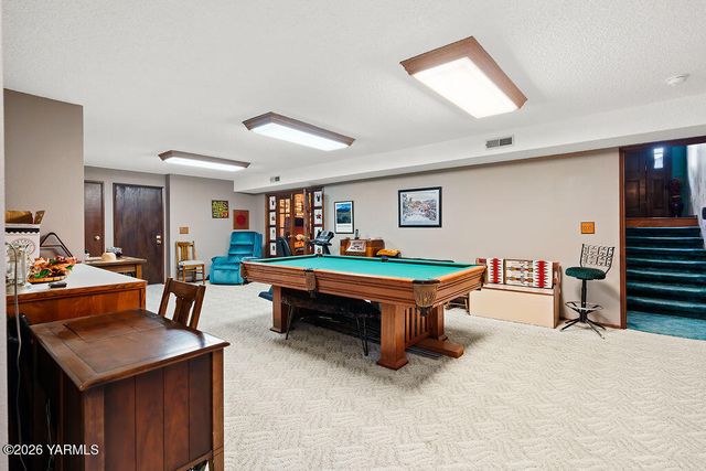 801 S 69th Ave, Yakima, WA 98908